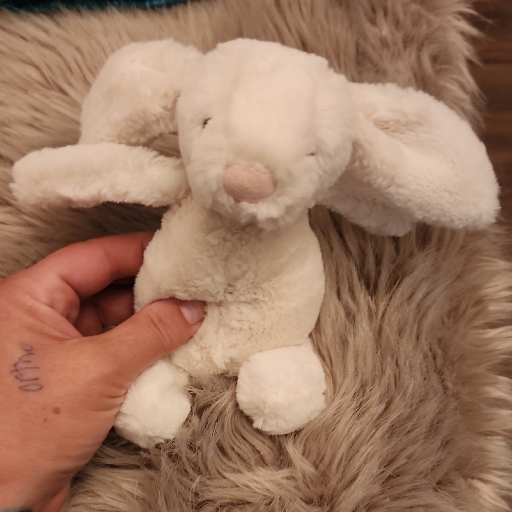 JellyCat Bashful Cream Bunny